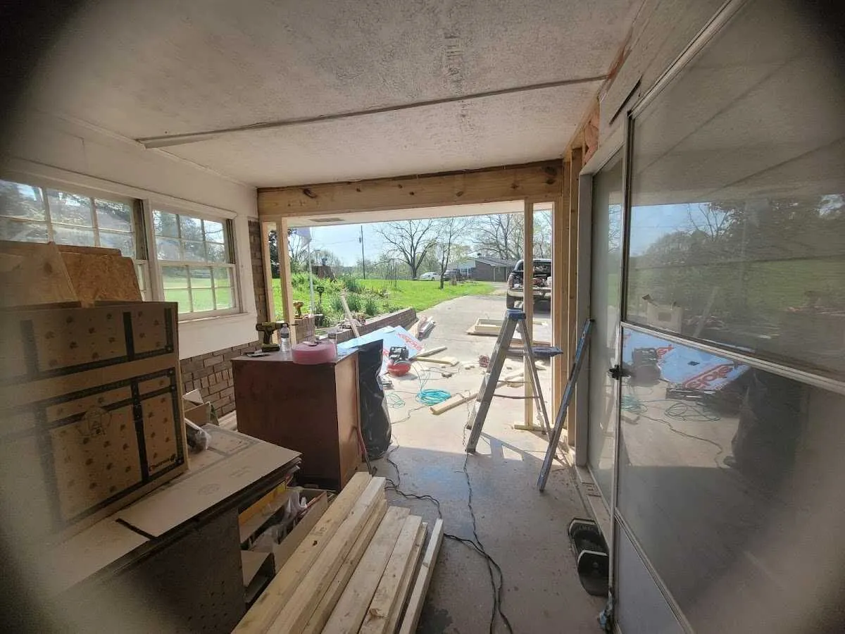 Air movers and dehumidifier for Drying & Dehumidification in Central Falls